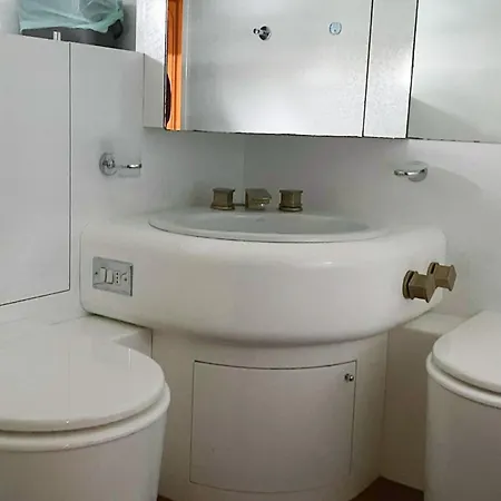 Hotel na wodzie Bb Boat Lady A