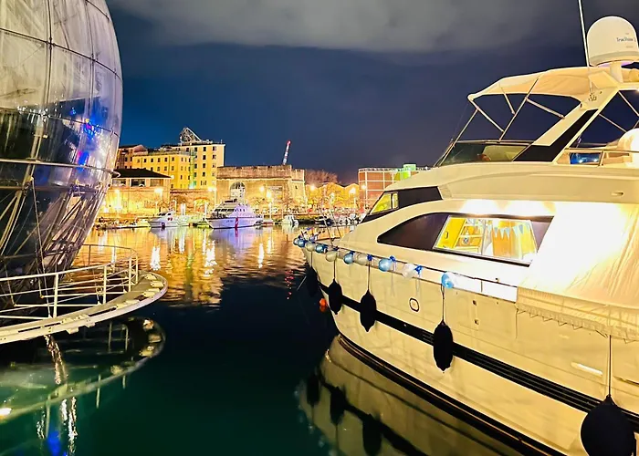 Bb Boat Lady A Botel *